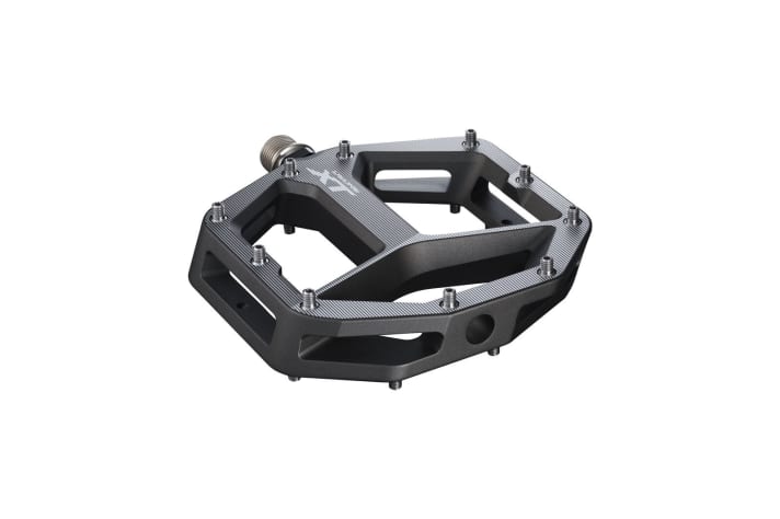   Auch auf XT-Niveau wird es zukünftig ein Flat-Pedal geben.