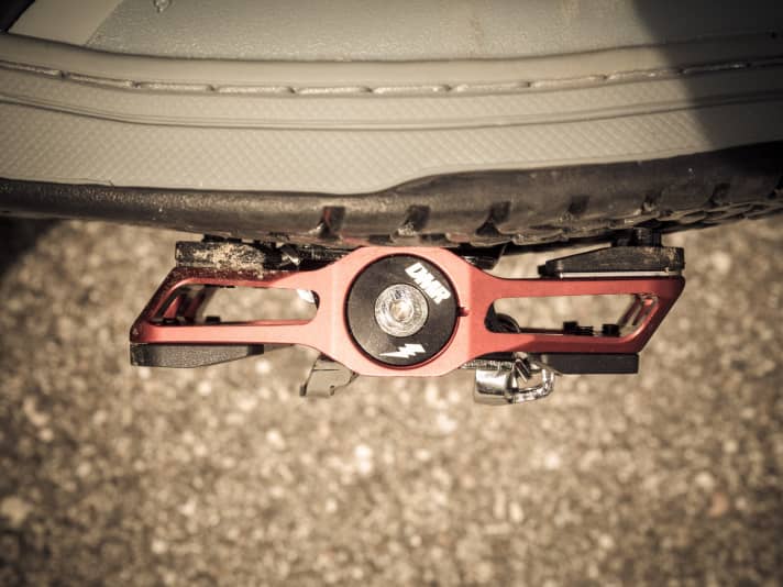   Mit Shims und Pins steht man auf dem Pedal wie in Beton gegossen. 