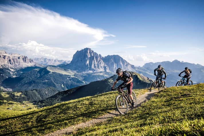   MTB-Alpenüberquerungen mit Guide sieht ULPtours-Chef Uli Preunkert langfristig im Aufwind, selbst wenn der Sommer 2020 durch die Corona-Krise schwächer ausfallen dürfte.