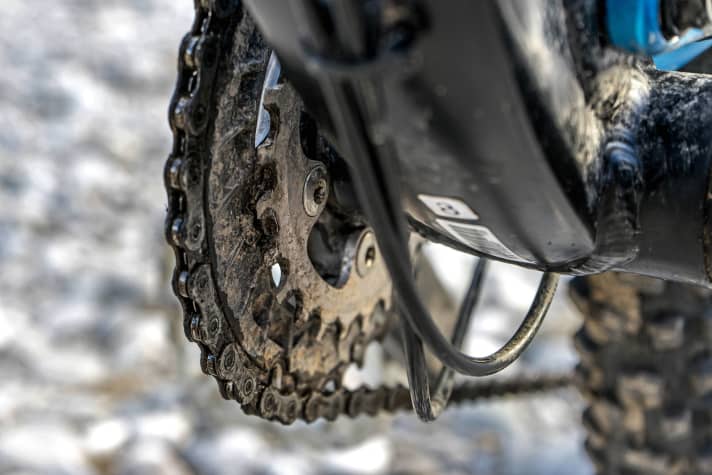   Das Zweifach-Kettenblatt macht das höhere Bike-Gewicht wieder vertretbar.