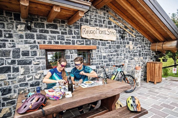   Einkehr am Rifugio Monte Stino.