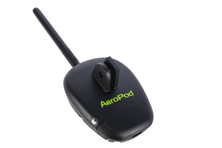    AWARD WINNER - AeroPod  Hersteller: Velocomp LLC - Jury Statement: Der AeroPod ist eine sinnvolle Ergänzung zu einem Leistungsmessgerät. Er misst den Luftwiderstand und hilft dem Radfahrer dabei, eine bessere und aerodynamischere Position auf dem Fahrrad zu finden.