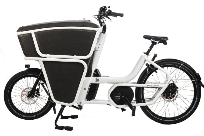    AWARD WINNER - Urban Arrow Shorty  Hersteller: Urban Arrow - Jury Statement: Das perfekte Transportrad für Lieferdienste. In der Isolierbox können sowohl heiße als auch kalte Gerichte ausgeliefert werden. Die gesamte Konstruktion macht einen sehr soliden Eindruck.