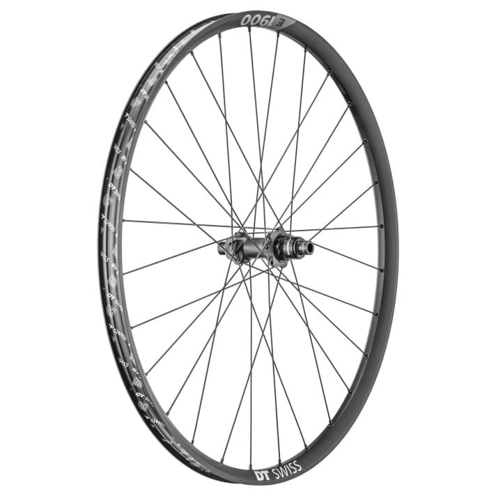   30 Millimeter Felgeninnenbreite und 2004 Gramm Gewicht sollen die Enduro-Version auch für harte EWS-Stages rüsten.
