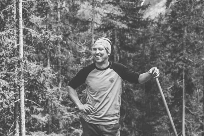   Christoph Matzke, Trail-Bauer und Initiator: „Das Projekt baut auf zwei bestehenden Forschungsarbeiten auf. Es soll den Beweis liefern, dass es sich lohnt, Trails gut zu verfestigen. Ziel ist, Trails langlebiger und sicherer zu machen.“