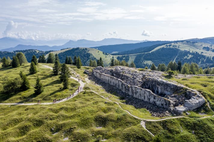  Die BIKE Transalp findet in der wohl schönsten Sportarena der Welt statt: den Alpen.