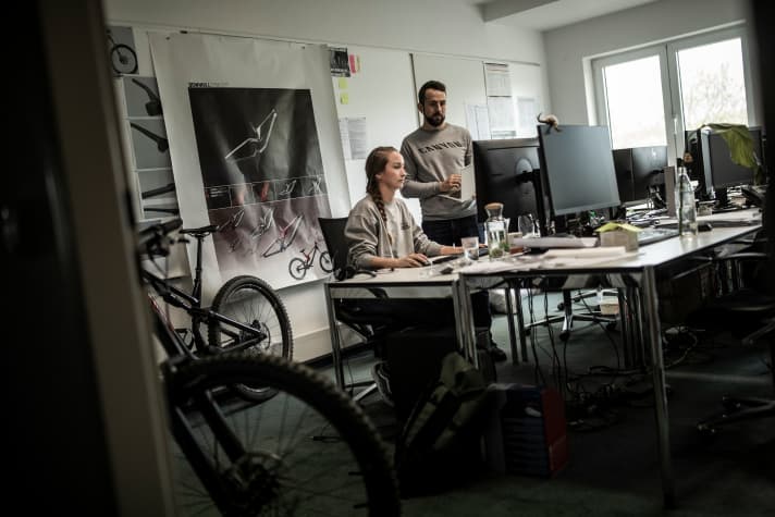 Entwickelt und designt werden Canyon Bikes am Firmensitz in Koblenz.