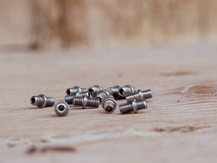 Clever: die zweiseitigen Switch Pins können mit 9 mm oder 11 mm Länge im Magped-Pedal montiert werden