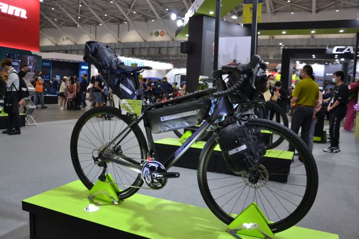 Merida zeigt Bikepacking-Taschen auf der Taipeh Cycle Show 2023.