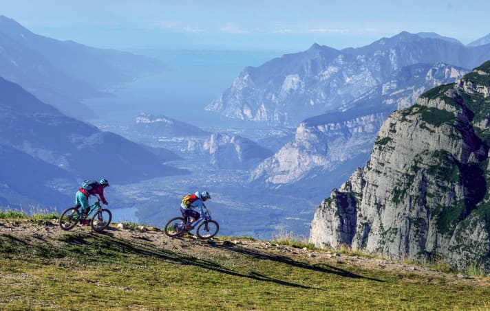Natuurlijke afdalingen en stroompaden zijn te vinden in het Dolomiti Paganella Bike Park.