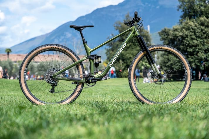 De Norco Optic showfiets van Intend was een van de meest bewonderde fietsen op het BIKE Festival in Riva op de outdoor beurs.