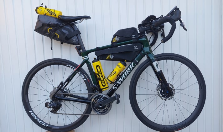 Christoph Strassers Rad, fertig vorbereitet für das Transcontinental Race.