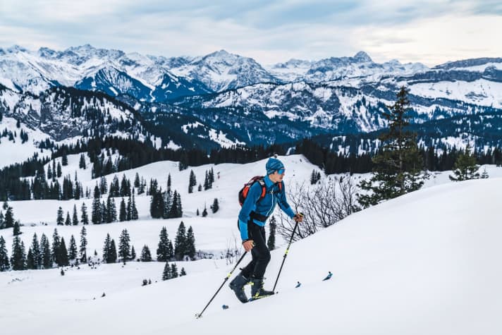 Emil Herzog liebt es, sich im Winter die Kondition bei Skitouren in seiner Heimat zu holen