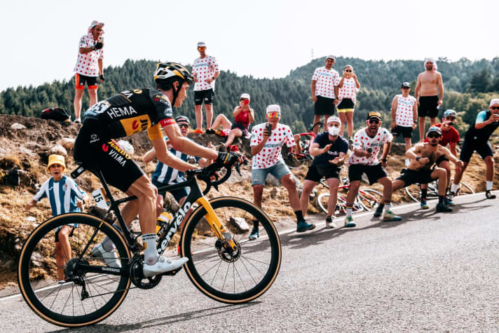   Sepp Kuss siegte in Andorra auf einem Cervélo R5.