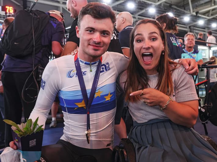 Nicolas Heinrich ist neuer Europameister, Bahn-Olympiasiegerin Kristina Vogel freut sich mit ihm