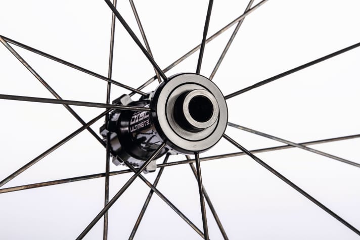 Filigran: Laufräder mit wenigen Speichen sind leicht und aerodynamisch - aber oft defektanfälliger