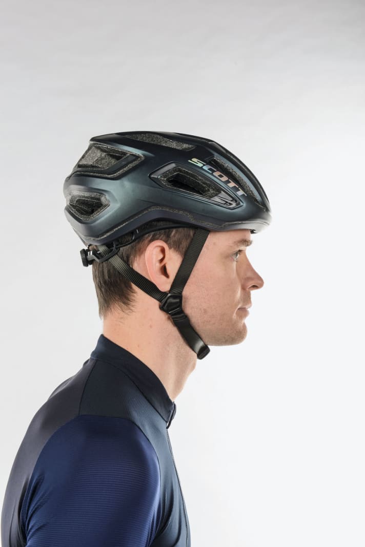 Rennrad-Helme mit MIPS: 13 Helme im Crash-Test | TOUR