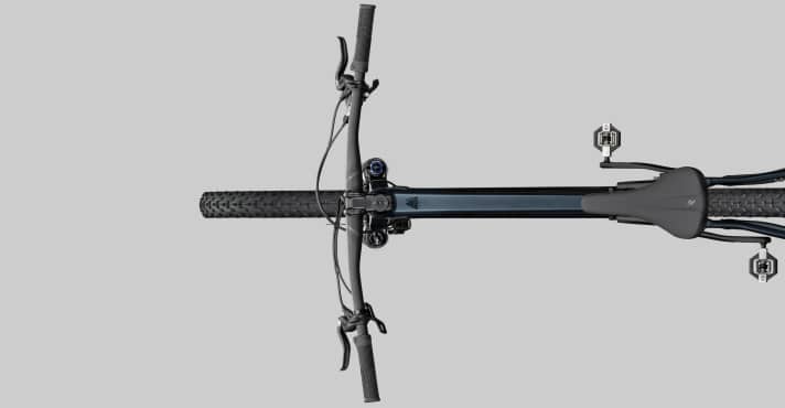 Kurze 35-mm-Vorbauten und 780 mm breite Lenker haben sich bereits in den Carbon-Modellen bewährt, hier am Radon Skeen Trail AL 8.0.  Die Lenker der 7.0-Modelle sind zwei Zentimeter kürzer.