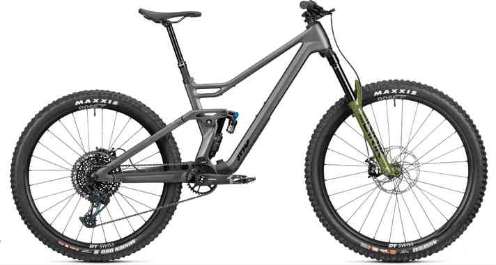 Noch kein halbes Jahr auf dem Markt und schon um 1400 Euro reduziert. Das Radon Jab MX 9.0 kostet aktuell anstatt 4399 Euro nur 2999 Euro.