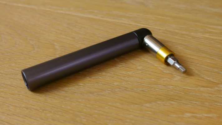   Perfekt für den Rucksack: Der Nano Torqbar wiegt ohne Box gerade mal 65 Gramm.