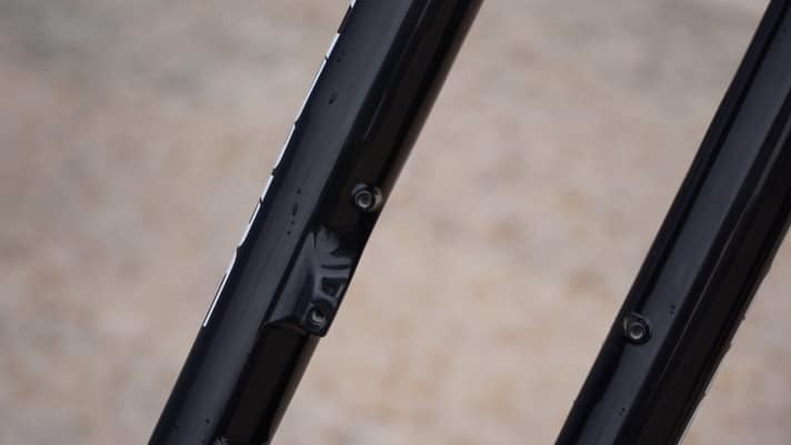   Für E-Biker: Die Gabel hat auch eine Befestigungsmöglichkeit für ein Schutzblech.