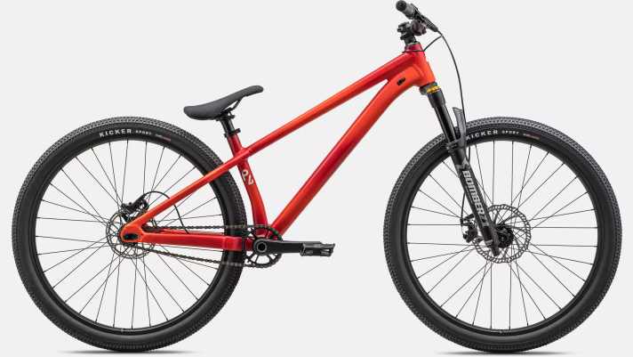 Das Specialized P.4 rollt auf großen 27,5-Zoll-Laufrädern - einzigartig und gut für hohe Geschwindigkeiten auf dem Pumptrack.