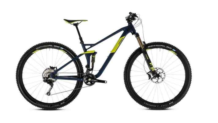 Das Cube Stereo 120 SL war ein Auslaufmodell aus dem Jahr 2019 und schaffte es daher unter unsere Preisgrenze von maximal 2500 Euro.