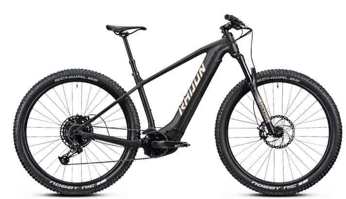 Klassisches E-Hardtail: Radon Jealous Hybrid 9.0: Motor: Bosch Performance CX; 
Drehmoment: 85 Nm
; Kapazität: 750 Wh
; Gewicht: 24,52 Kilo
; Reichweite: ca. 2000 hm