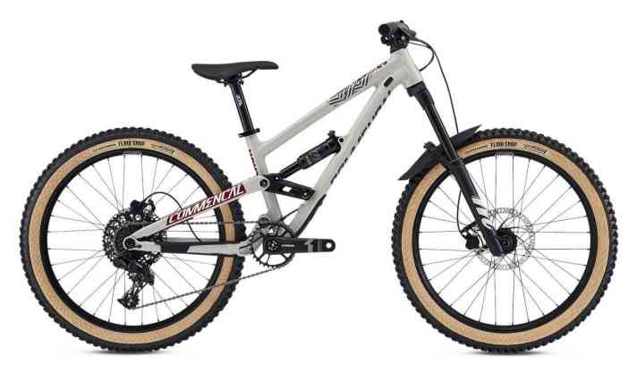 Commencal Clash 24