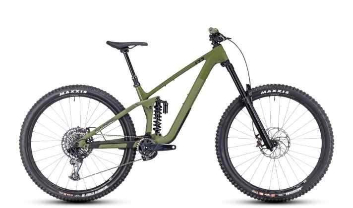 Das Stereo ONE77 C:68X TM ist mit 4399 Euro das günstigste Carbon-Enduro von Cube.