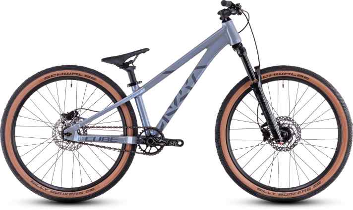 Das Cube Flying Circus richtet sich vor allem an den Nachwuchs. Normalerweise ist Cube für ein gutes Preis-Leistungsverhältnis bekannt. Das Dirtbike fällt jedoch etwas ab.