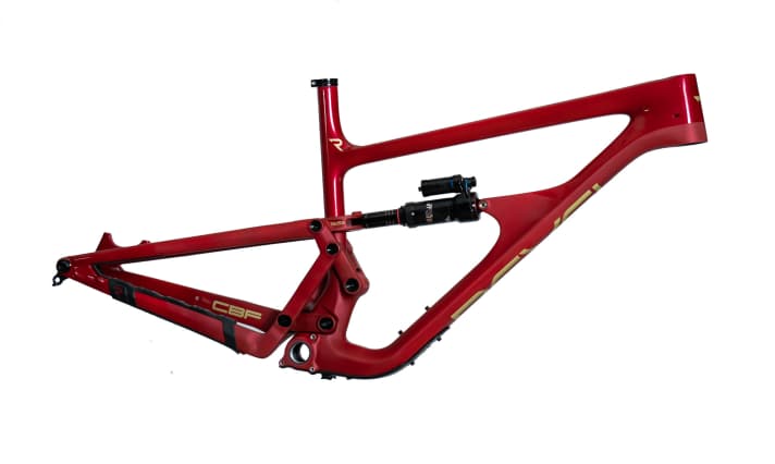   Wie auf all seine Bikes gibt Revel auch auf das neue Rail 29 eine lebenslange Garantie.