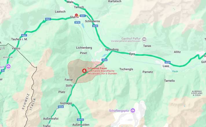 Die aktuelle Feuerausbreitung oberhalb von Prad auf Google Maps.