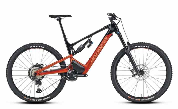   Rocky Mountain Altitude Powerplay C70: Federweg: 170/160 mm; Reifengröße: 29 Zoll; Akku: 720 Wh; Gewicht: 24,4 kg; Preis: 8800 Euro