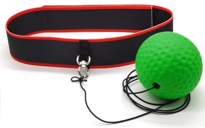 Nicht nur was für Boxer: Der Reflex-Ball schult deine Augen-Hand-Koordination.