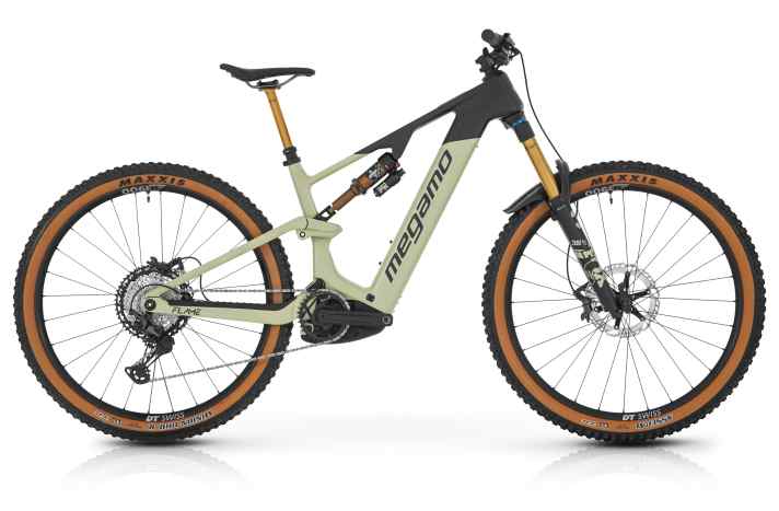 Megamo Flame CRB 03 - 7699 Euro
