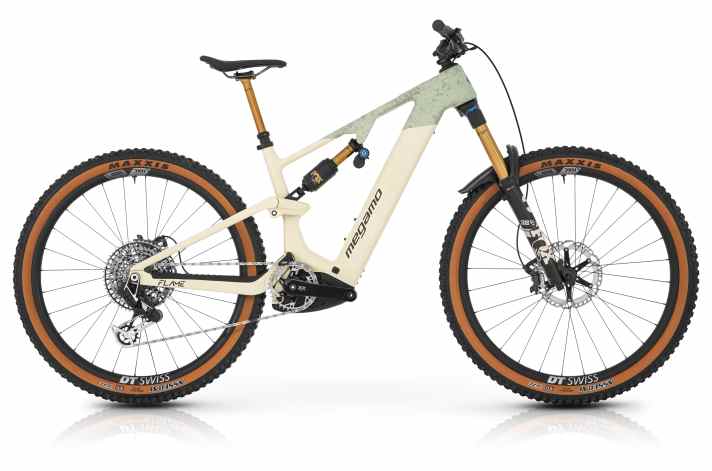 Megamo Flame CRB 01 - 10 499 Euro