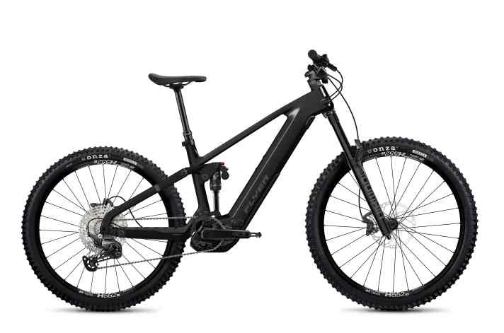 Flyer Uproc Evo:X 4.10 hat für 7399 Euro ein Fahrwerk aus Rockshox Domain-Gabel und Suntour-Dämpfer an Bord.