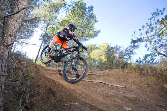   Auf den Trails von Mallorca macht das BH-All Mountain sichtlich Spaß.