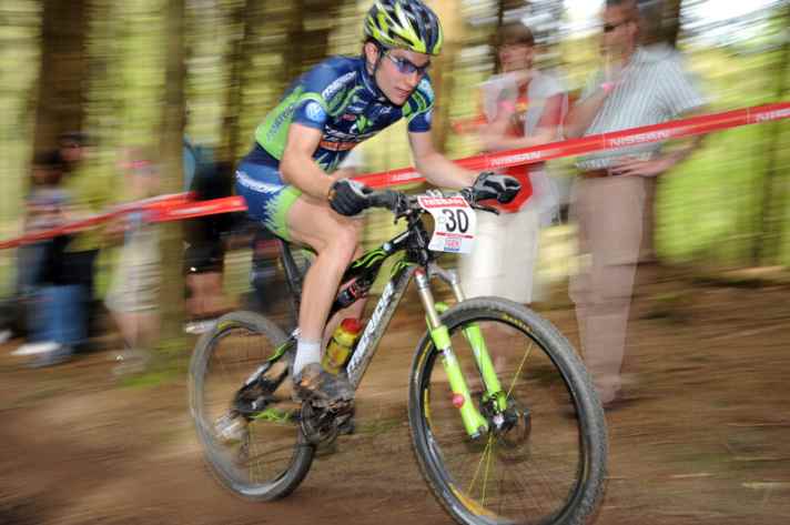   Keine Alternative für Racer: In Sachen Komfort und Passform sind die Tights den weiten Shorts überlegen.