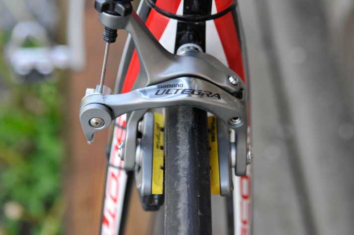   An Bremspower mangelt es Shimanos Bremsen ohnehin nicht. Im Transalp-Alltag überzeugte auch die schnelle und einfache Einstellbarkeit. 