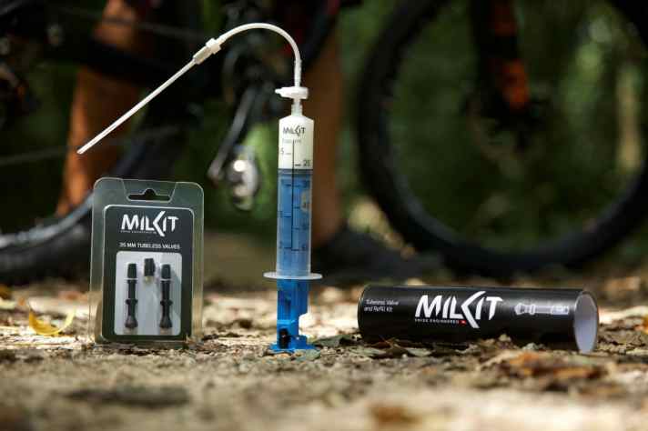 Zu einem europäischen Laufradsatz gehört auch eine europäische Tubeless-Lösung. MilKit entwickelt in der Schweiz und produziert in Deutschland.