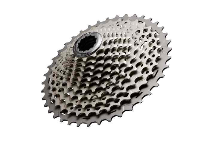   Die Elffach-Kassette der Shimano XT soll es für Einfach-Setups auch mit 11-42 Zähnen geben.