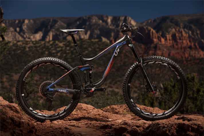 Das High-End-Enduro von Liv heißt Hail Advanced 0.