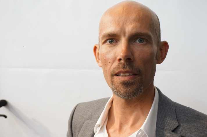   Ex-Racer Wolfram Kurschat <a href="hintergruende/interviews/biken-und-coronavirus-gesundheits-tipps-vom-profi/a43459.html"  rel="noopener noreferrer">arbeitet als Apotheker und gibt im Interview Tipps</a> , worauf man beim Sport während der Corona-Krise achten sollte.