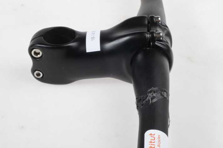 Aliexpress: die Carbon-Lenker/Vorbau-Kombination von der Online-Plattform Aliexpress hatte starke Probleme.