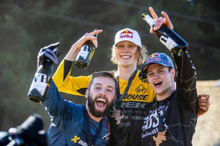   Erik Fedko schafft es in Rotorua (rechts) auf Platz drei hinter Nicolai Rogatkin (links) und Emil Johansson (Mitte). 