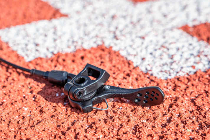 Zudem bietet er eine Verstellung des Winkels