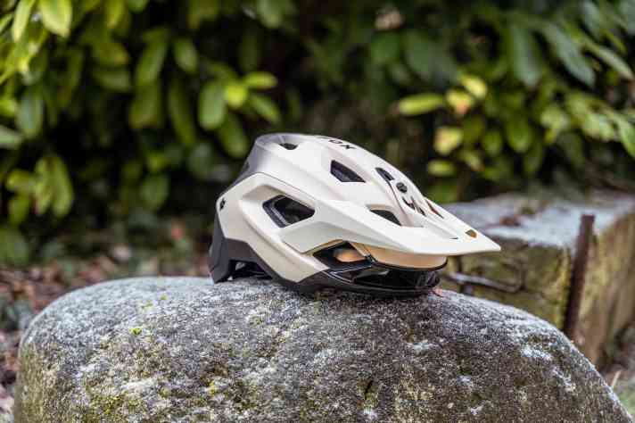 Neue Optik, neue Farben, neue Features - ob der Speedframe Pro an die Erfolge seines Vorgängers anknüpfen kann?