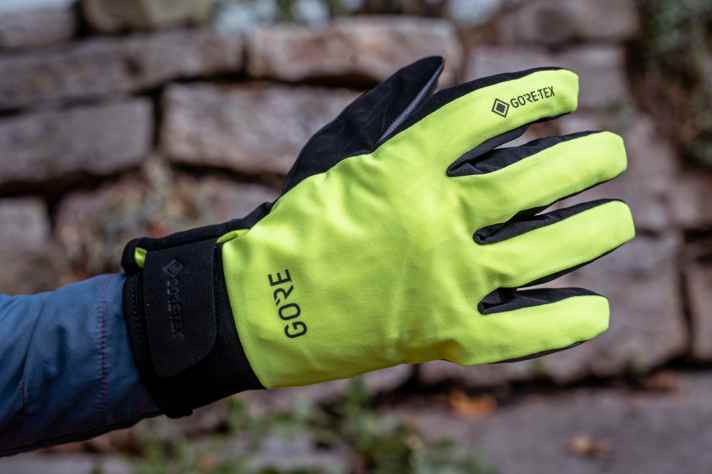 Sehr hochwertig verarbeiteter Winterhandschuh mit top Wetterschutz